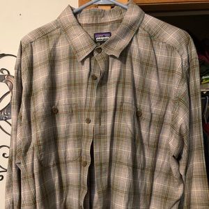Patagonia Organic Cotton Button Down Shirt XL